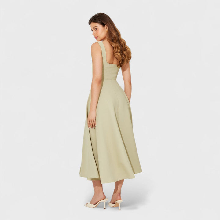 Amelia – Timeless Flowing Midi Dress