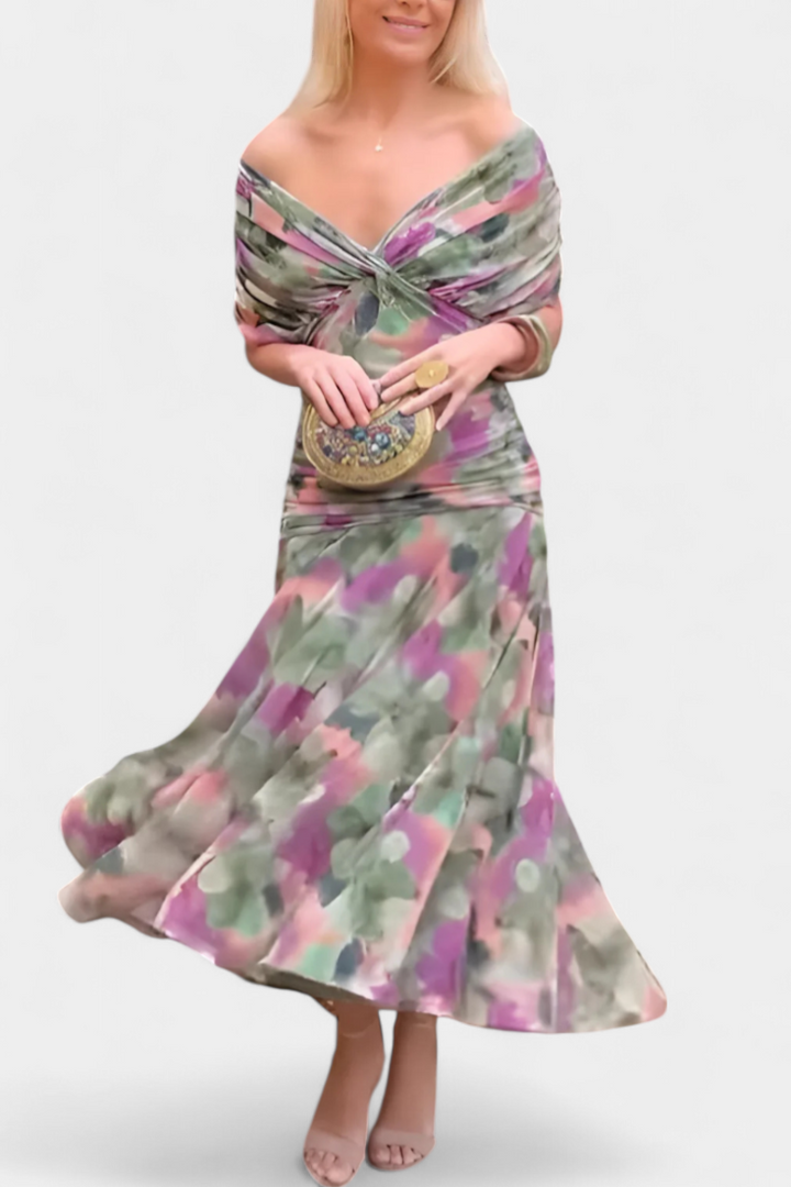 Lang Flower Dress with V-Neck and Romantic Elegance