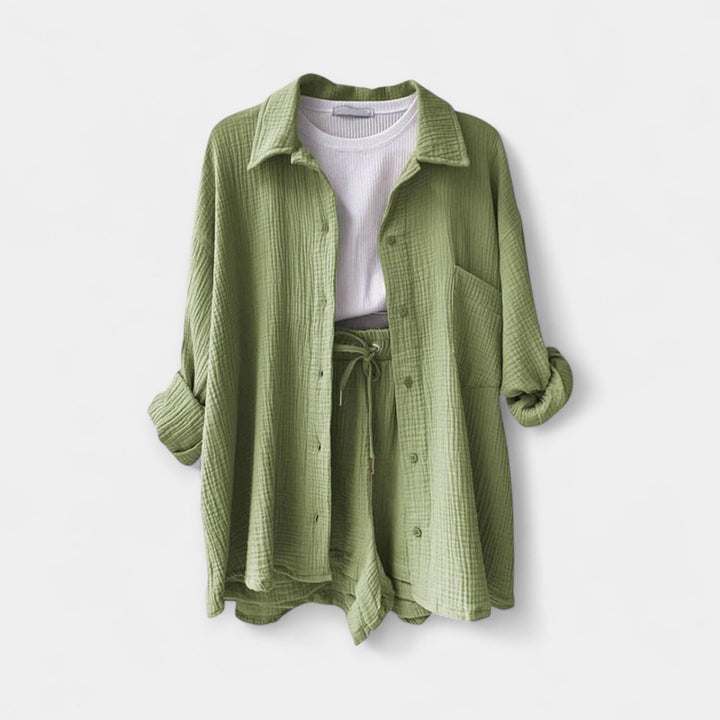 Two-Tone Summer Set Top and Shorts