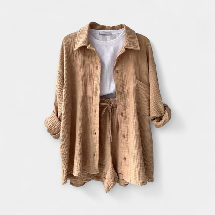 Two-Tone Summer Set Top and Shorts