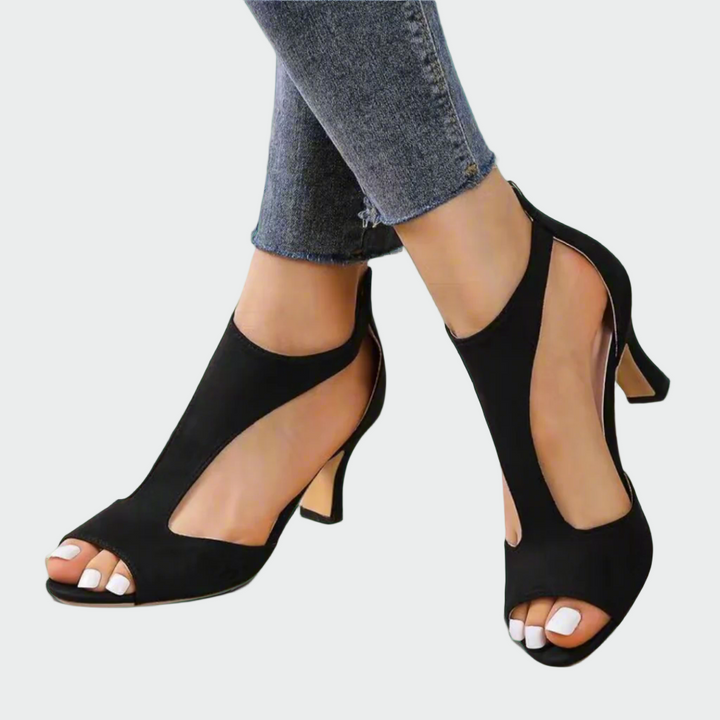 Heeled Sandal with Curved Cut