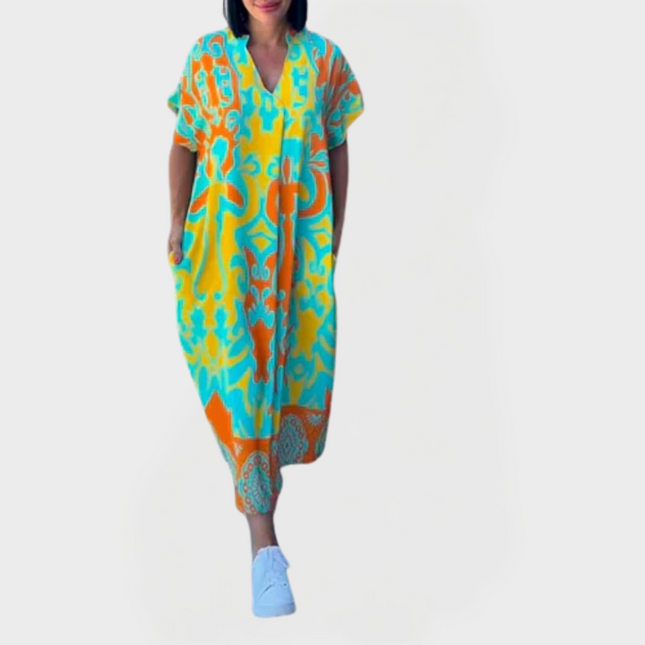 Elegant dress with pockets