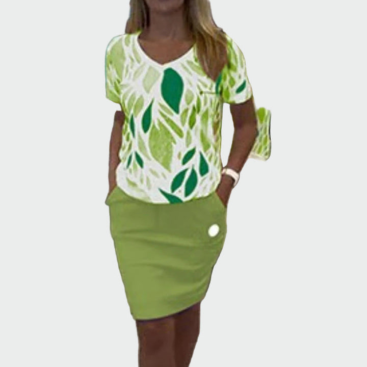 Set with Patterned Top and Elegant Skirt