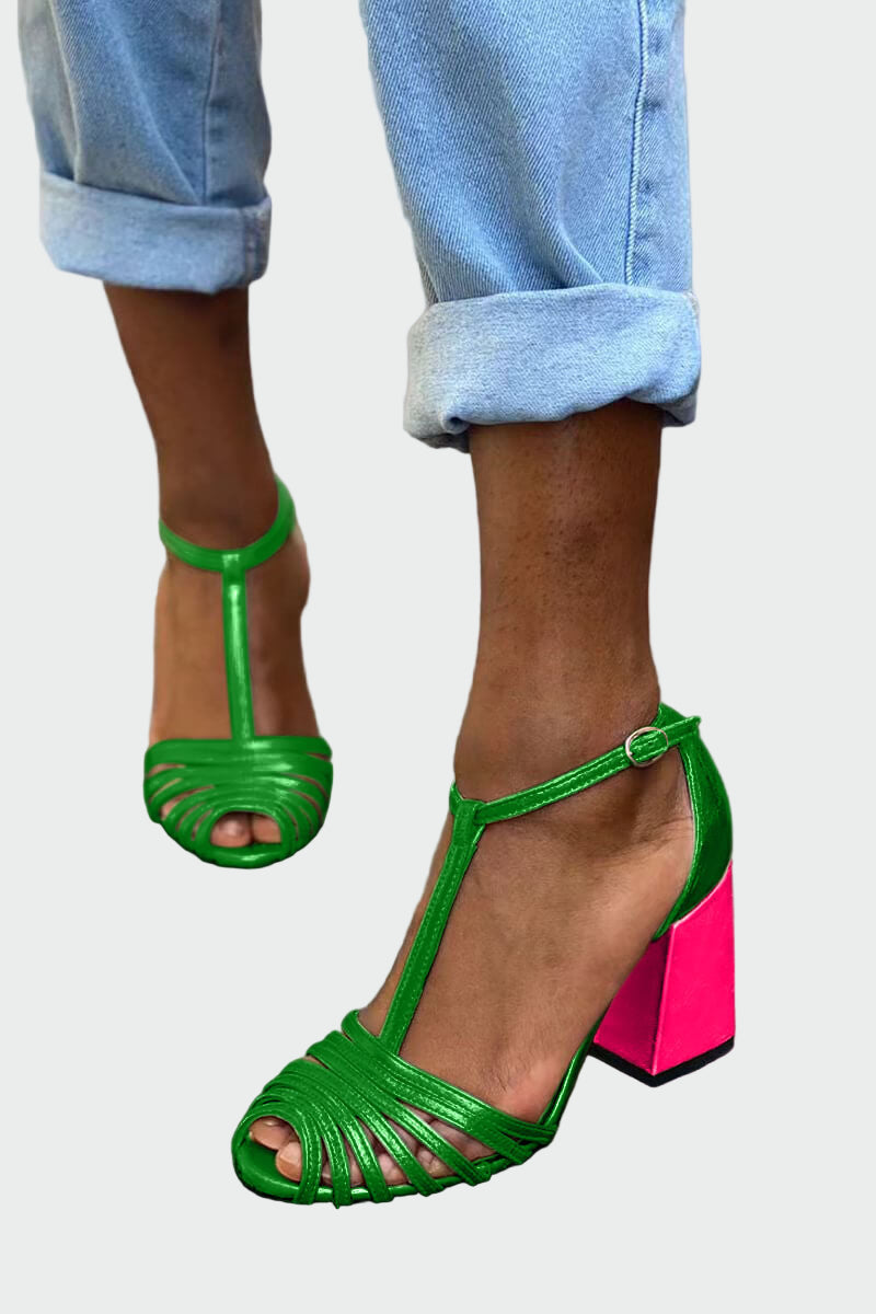 Elegant sandals with T-strap