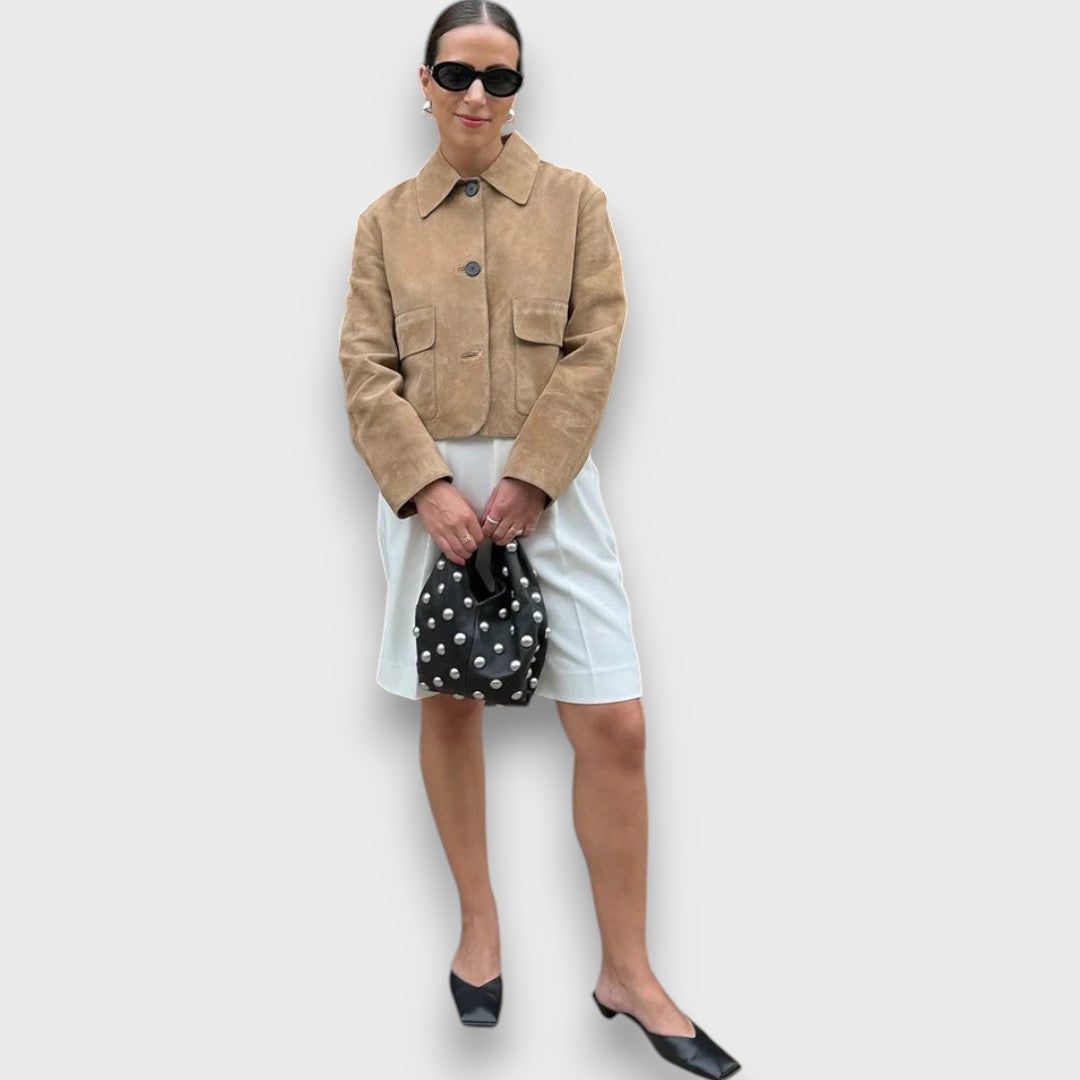 Naomi – Elegant suede jacket with a classic cut