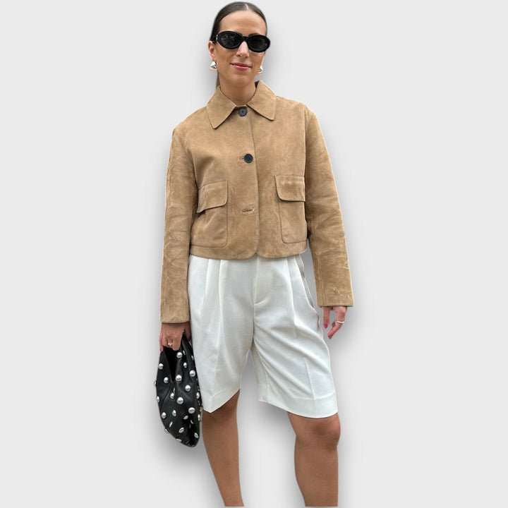 Naomi – Elegant suede jacket with a classic cut