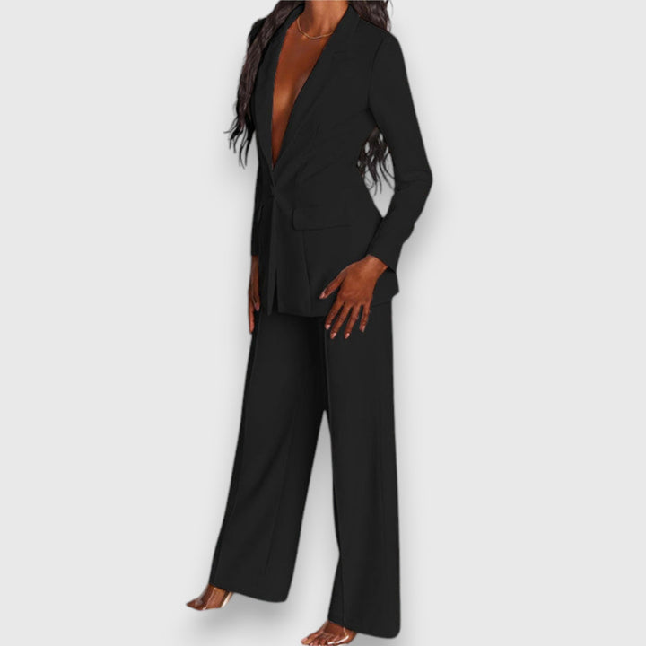 Set Blazer for Elegant Appearances