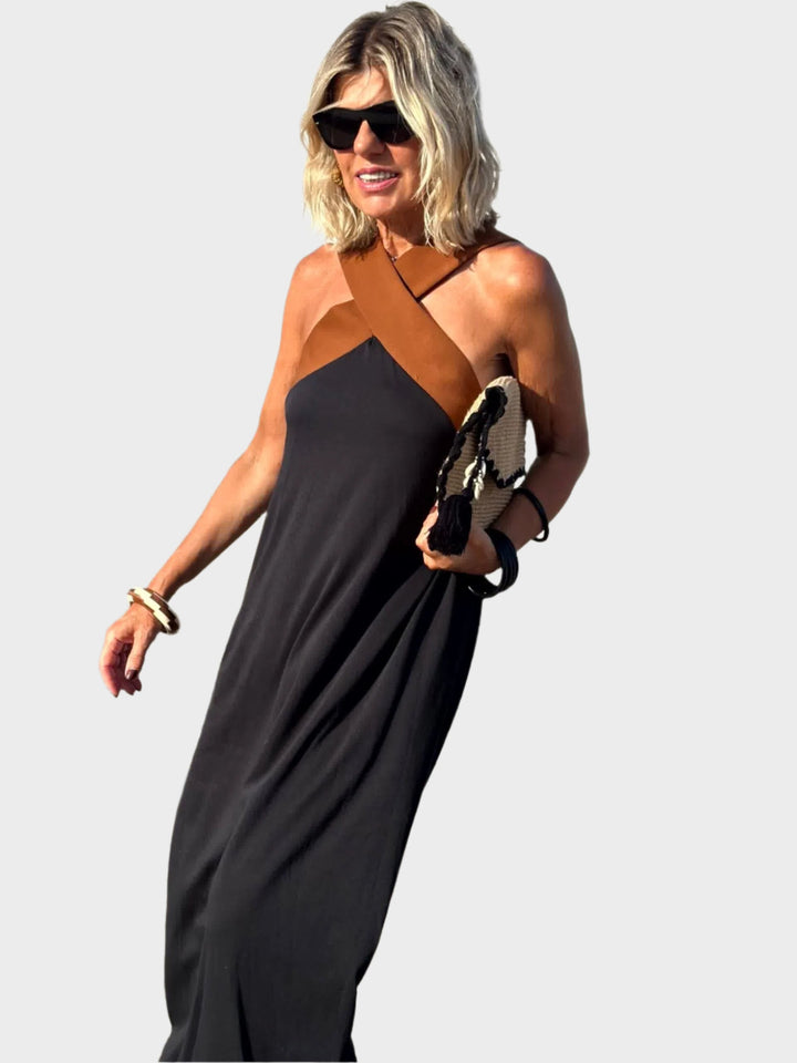 Elegant Dress with Open Back and Modern Crossed Neck