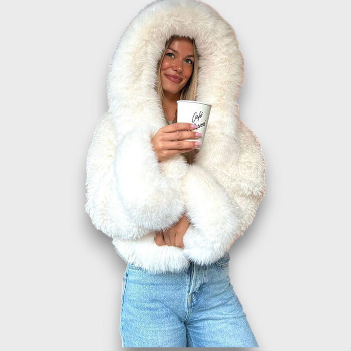 Noeline – Short Faux Fur Jacket with Hood