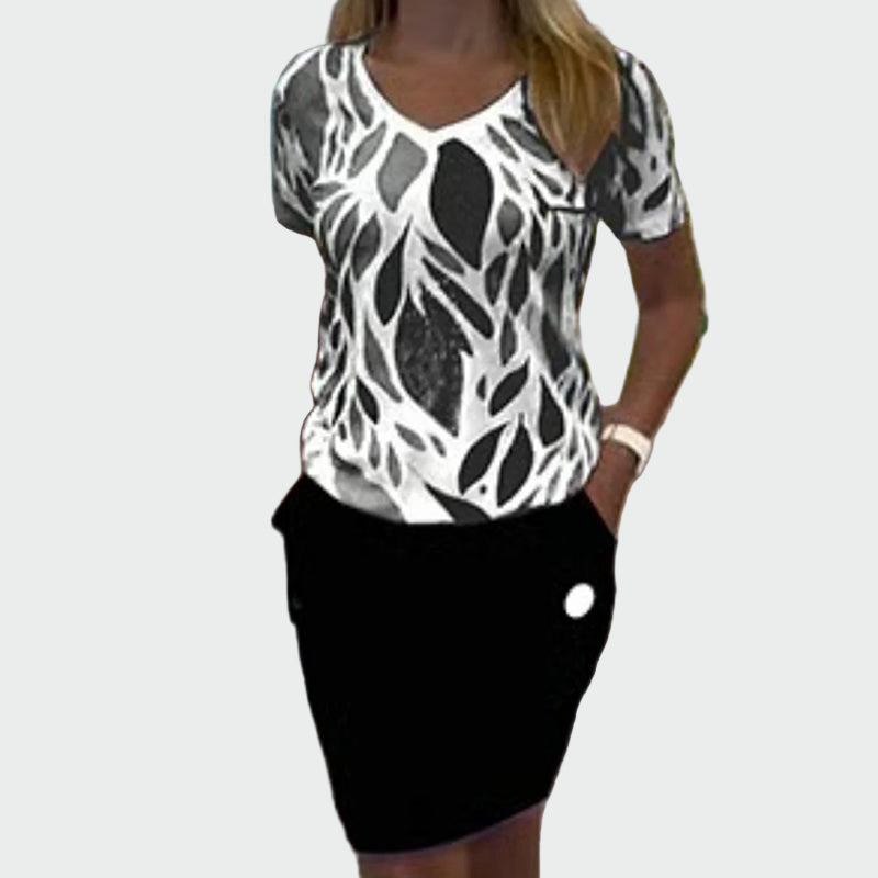 Set with Patterned Top and Elegant Skirt