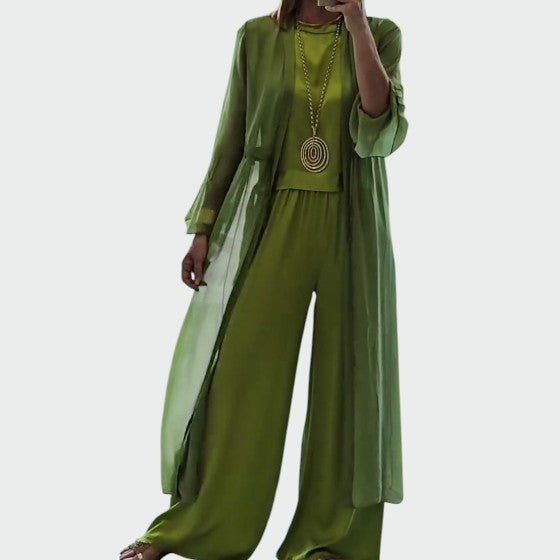 Amara - Elegant Comfortable Set