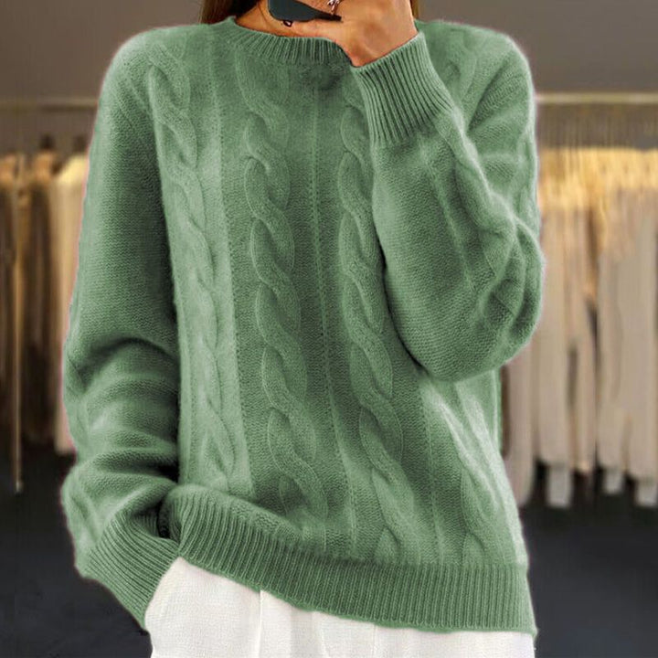 Angelika - Classic Sweater in Warm Knit