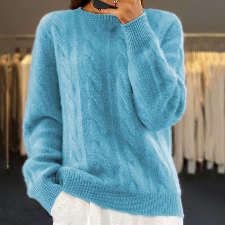 Angelika - Classic Sweater in Warm Knit